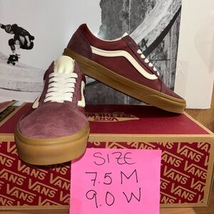 Vans Old Skool sz 7.5 Men’s 9.0 Women’s